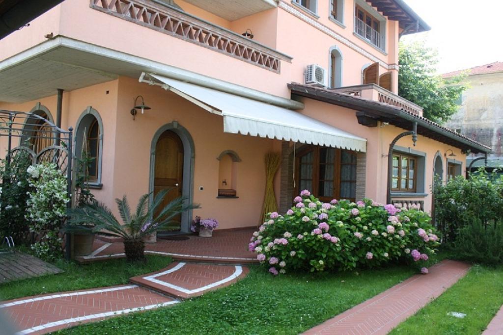 Casamare Gianluca Apartment Marina di Massa Cameră foto